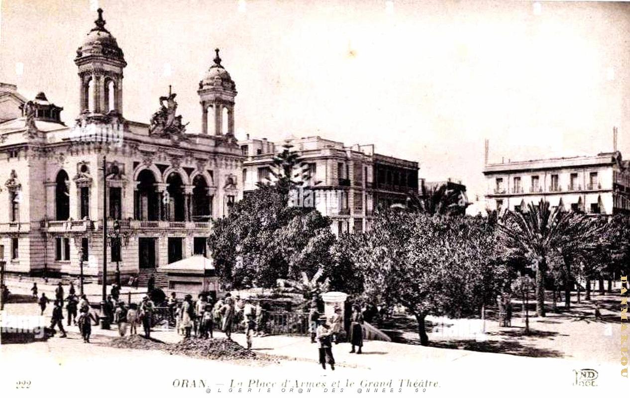 Oran - Place d'Armes - Theatre   .jpg